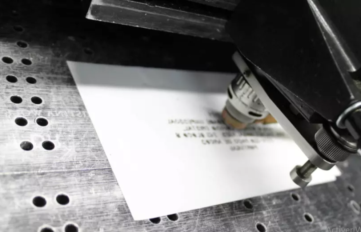 Gravure au laser, mécanique et au jet de sable, Longueuil